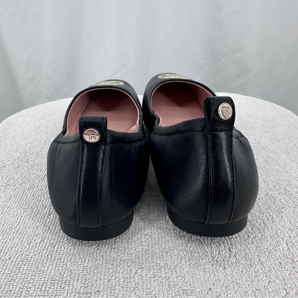 Taryn Rose Womens Rosie Leather Flats 8.5 Black Slip On Weatherproof - Picture 4 of 10